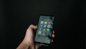 Kecanduan Smartphone